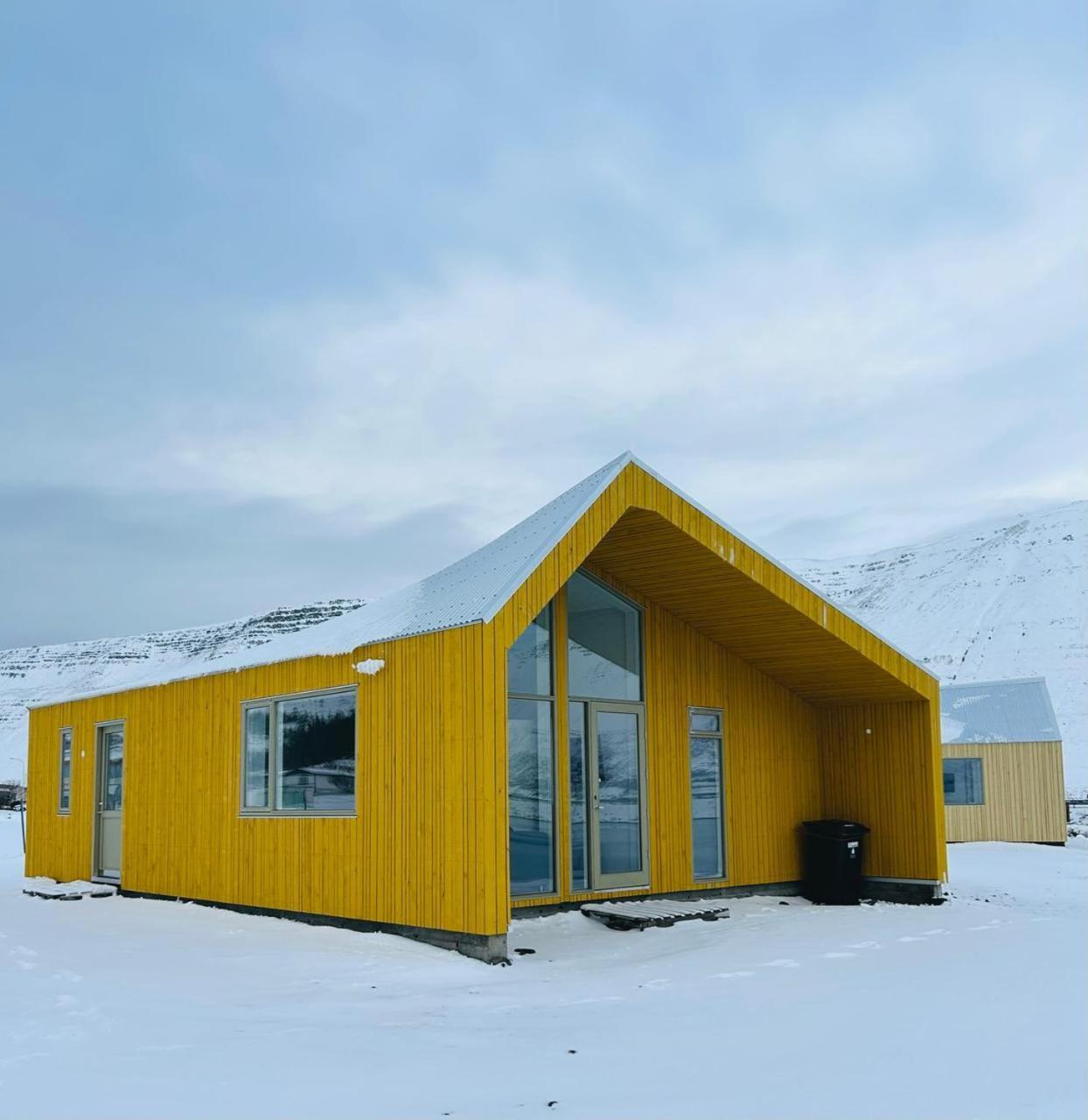 Fisk Club Cottages - Captain'S House Sudureyri Extérieur photo